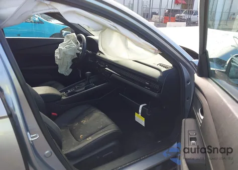 2025 Honda Accord Hybrid Sport-L z USA, uszkodzony, nr VIN 1HGCY2F70SA026215